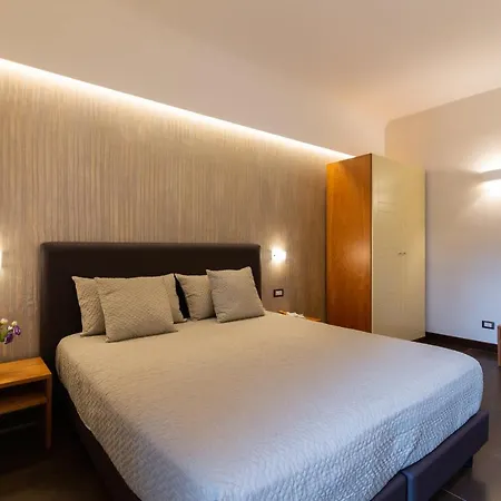 Nocleg ze śniadaniem Il Melograno Relais 4*