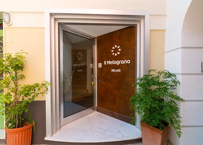 Il Melograno Relais فندق مبيت وإفطار فيكو إيكوينس